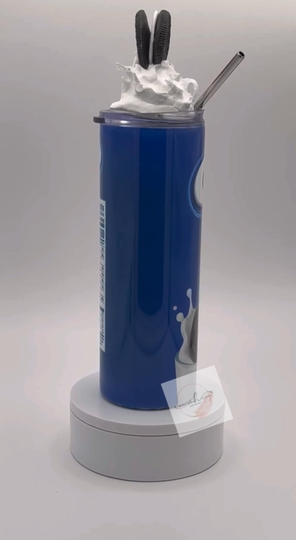 Tumbler- 20oz. Oreo w/ Whipped Dipped Oreo Lid