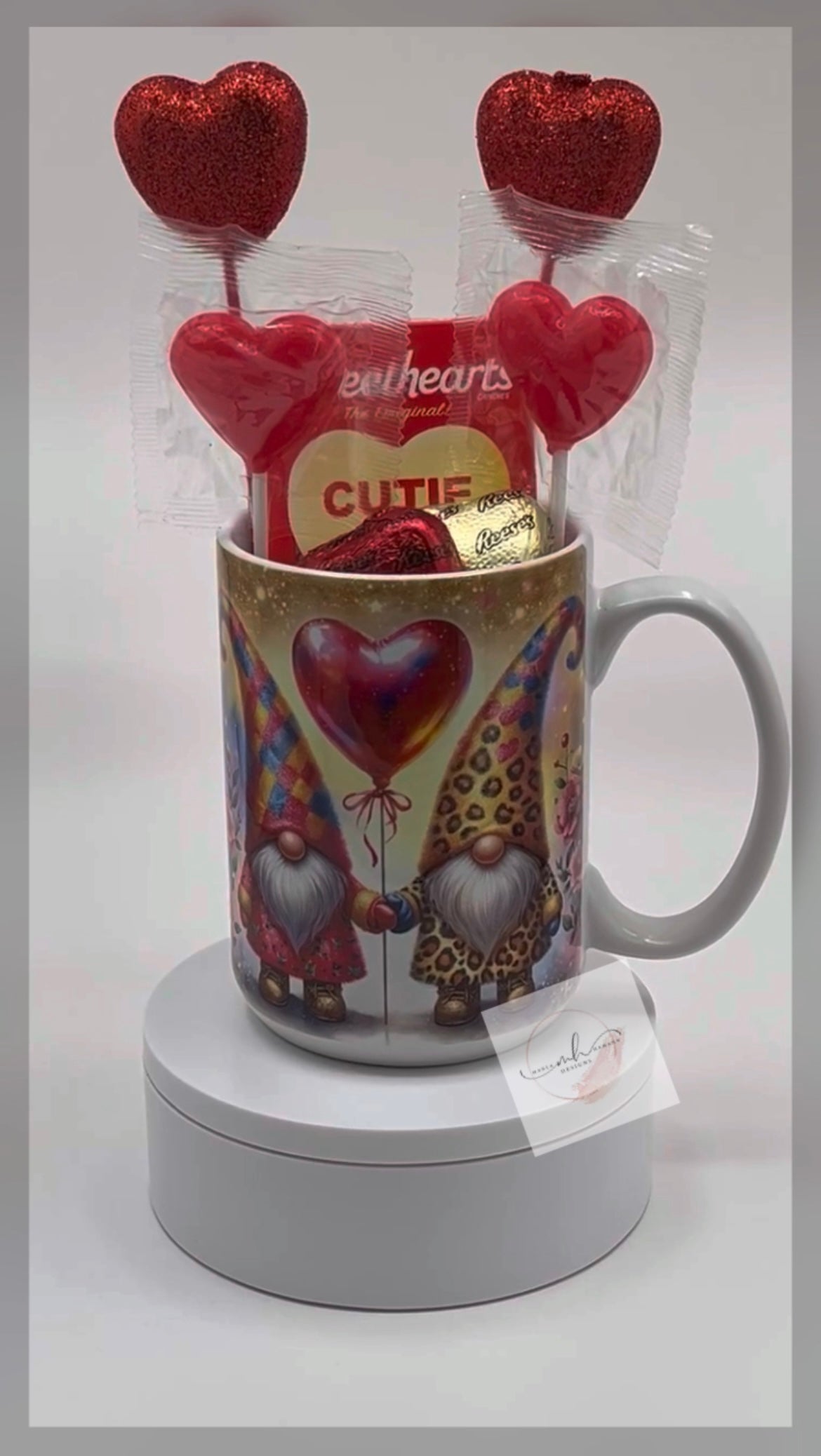 Mug- Valentine Gold Gnomes 15oz. Coffee Mug